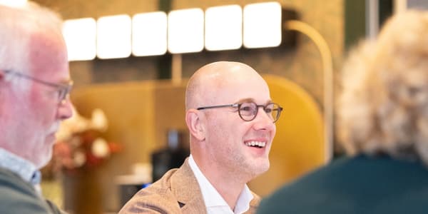 Article Header Image