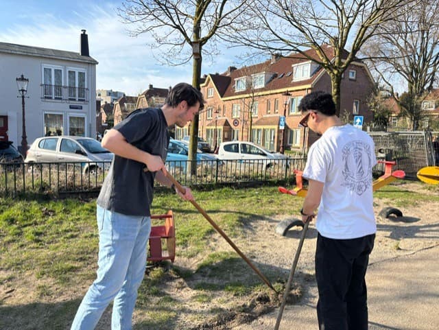 Article Header Image