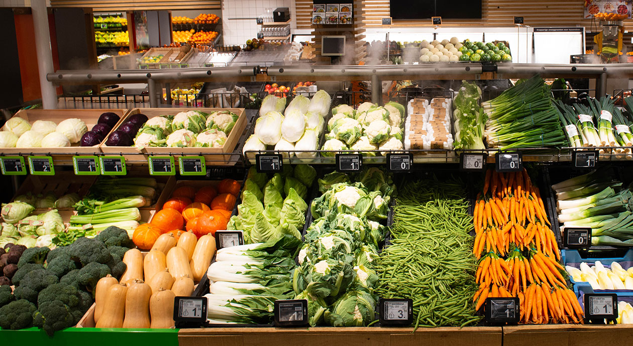 Groente en fruit liggen vanaf maandag 'naakt' in het schap