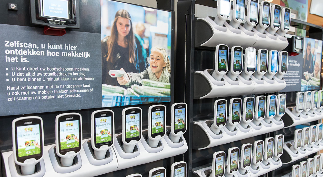 Zelfscannen boodschappen bij Albert Heijn