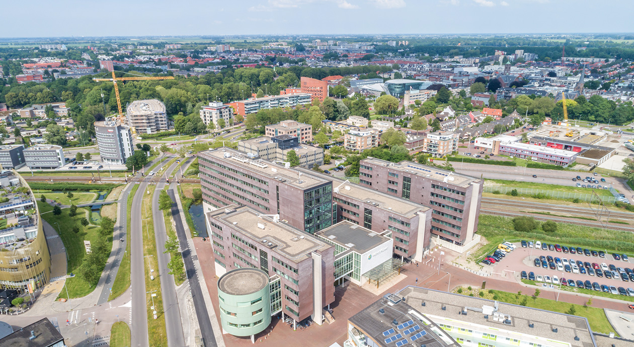 Woningfonds Starterswoningen 1 | Alphen aan den Rijn, Zuidpoolsingel 1 t/m 309